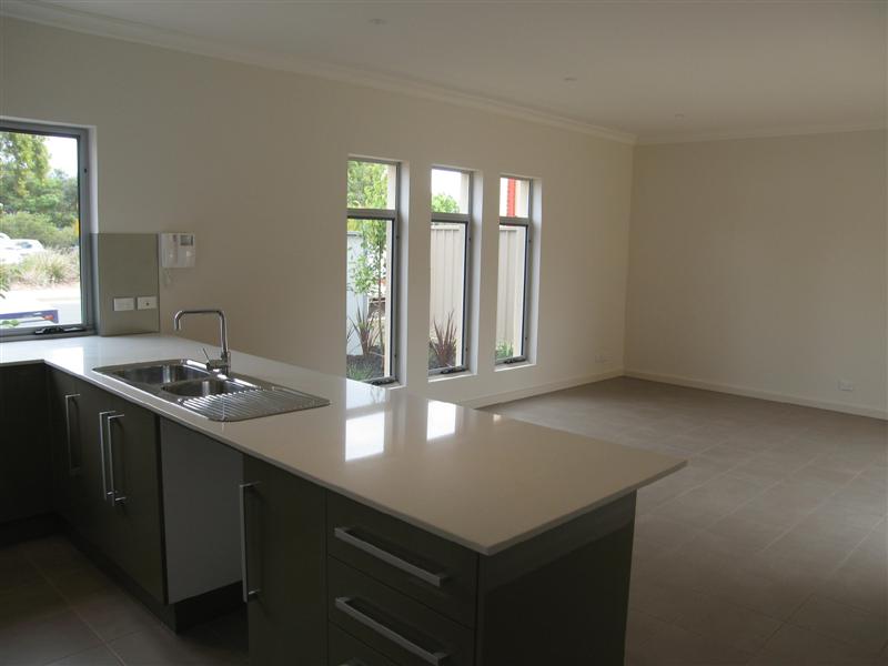 A Luxury Coastal Lifestyle Picture 2