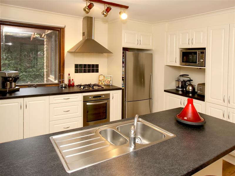 WOODLEA ESTATE - A Most Select Location Picture 3