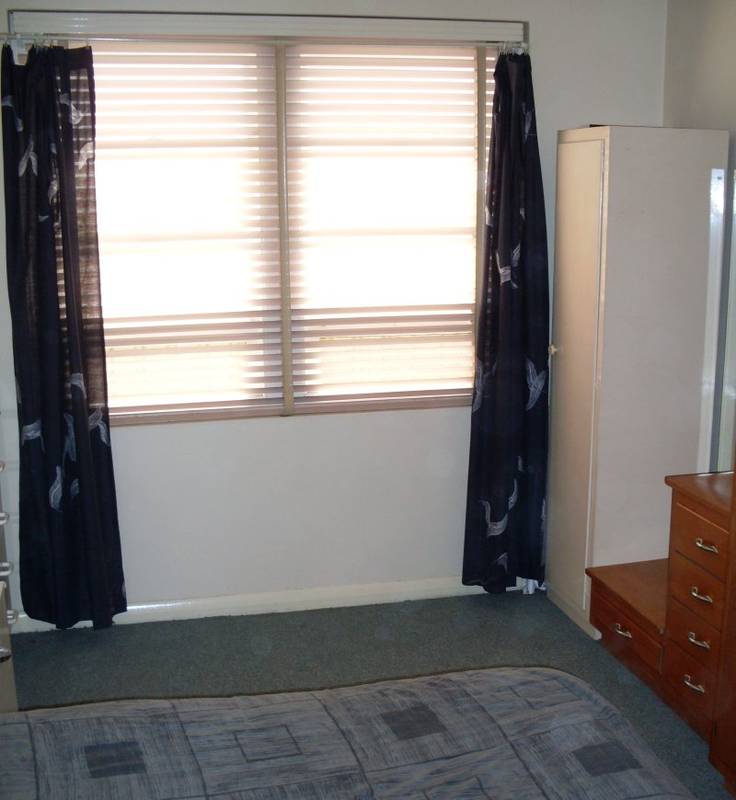 ONE BEDROOM UNIT IN A GREAT LOCATION Picture