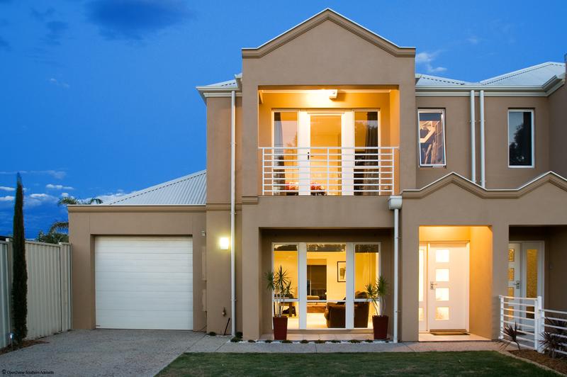 "The OUTLOOK is EVERYTHING" Picture 1