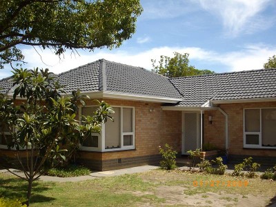 SPACIOUS 3 BEDROOM FAMILY HOME Picture