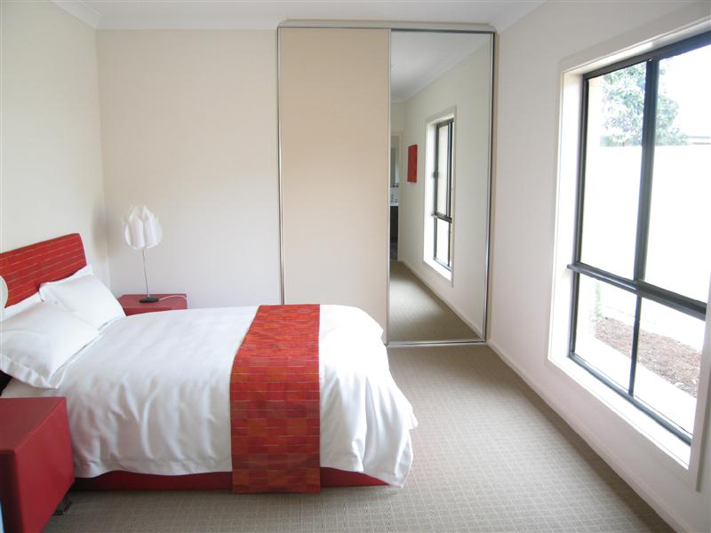 Innovative Design ~ Contemporary Decor! Picture 3