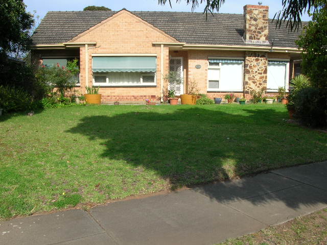 Lovely Family Home Picture 1