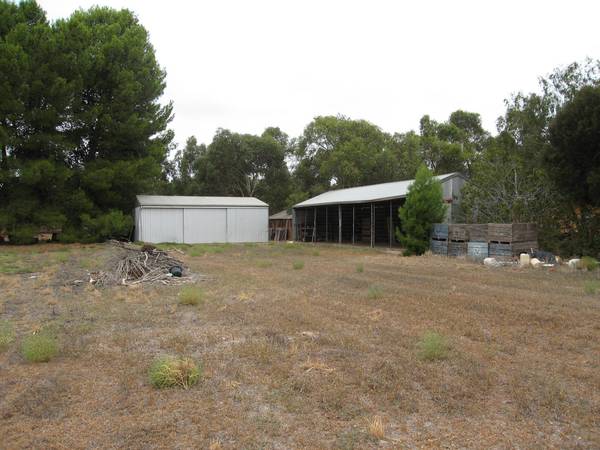 A Great Parcel Of Mother Earth Picture 3