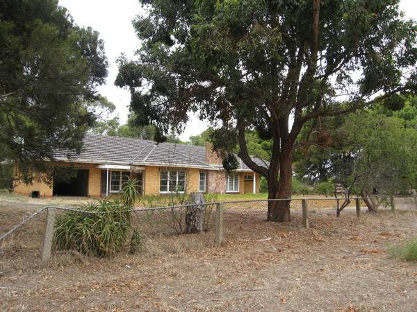 A Great Parcel Of Mother Earth Picture 2