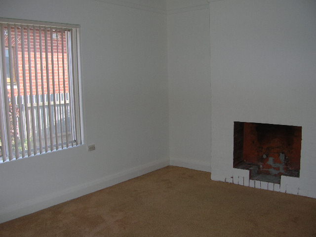 Three Bedroom Home Picture 3