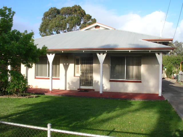 Three Bedroom Home Picture 1