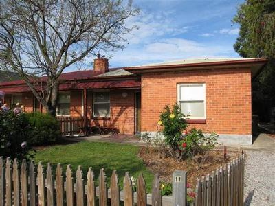 A Spacious Maisonette That Thinks It's A House! Picture
