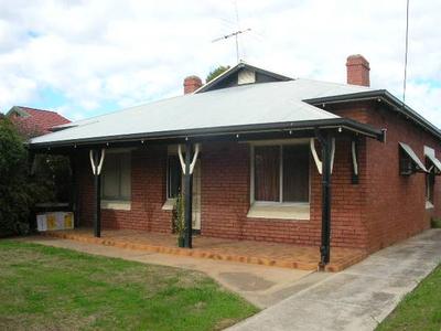 Quiet Street Picture Quiet Street Picture