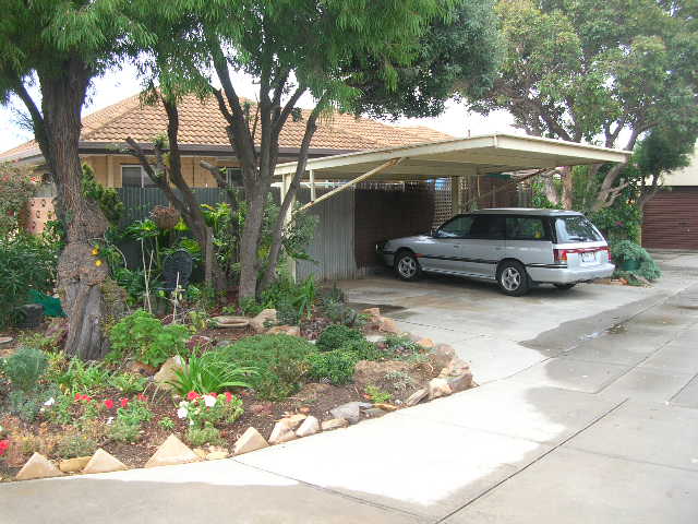 Small Group of 3 Picture 3