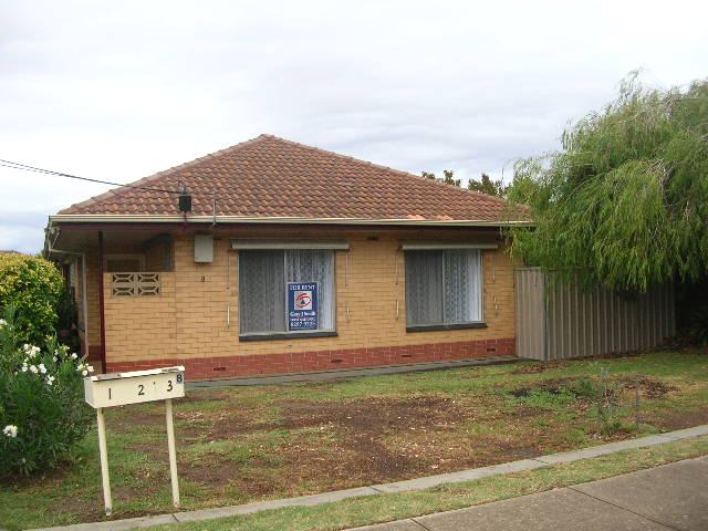 Small Group of 3 Picture 1