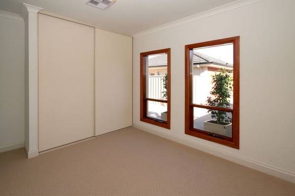 Luxury New Courtyard Home Picture Luxury New Courtyard Home Picture