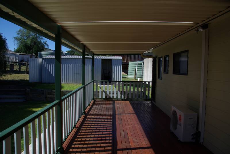 Owner says SELL!! PRICE REDUCED TO $299,000 Picture 3