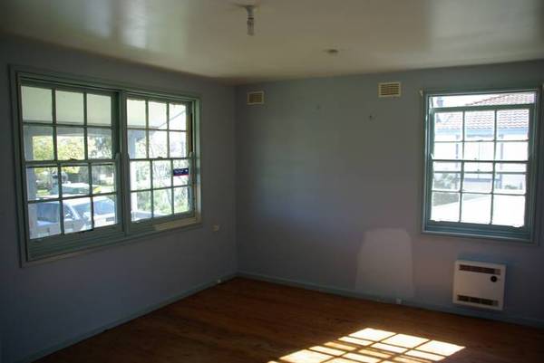 ATTENTION: First Home Buyers & Investors Picture