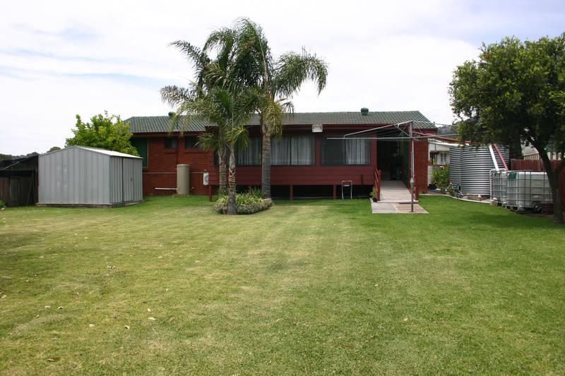 Immaculate Family Home - Price Reduced Picture 3