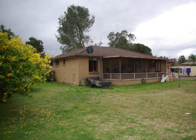 Large 1094sqm Block - First Home Buyer / Investor Picture 3