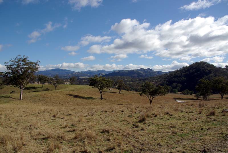 Productive, Scenic and Extremely Rare! Picture 1