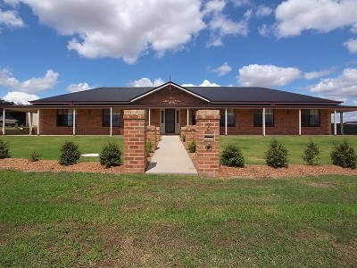 Master Built Family Home Picture Master Built Family Home Picture