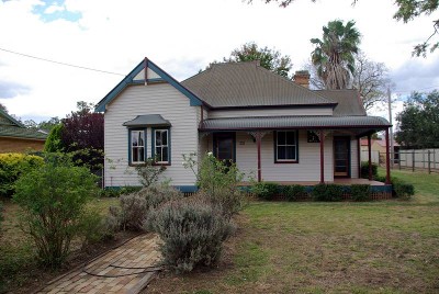 Charm of Yesteryear Picture