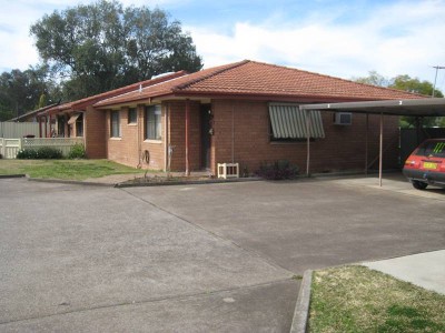 Great Location!! Picture