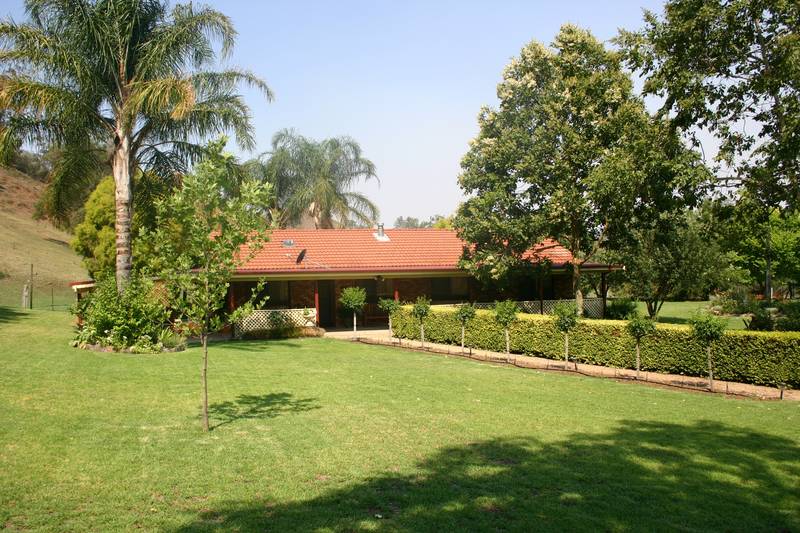 Owner Says Sell!! Picture 1