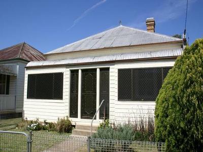 Owner says sell - all offers considered!! Picture