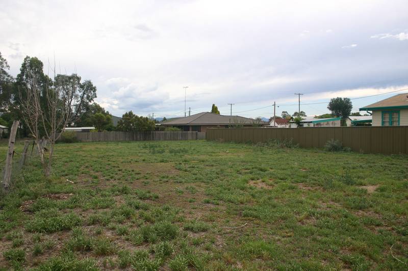 This Is A Rare Investment Block!!! Picture 1