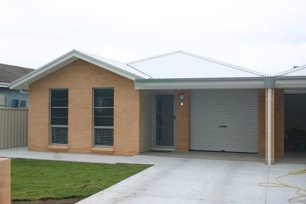 Brand new duplex!! Picture 2