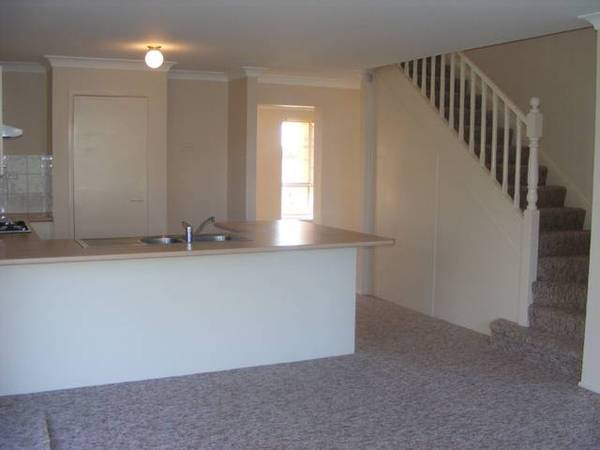 Lovely 4 bedroom family home Picture Lovely 4 bedroom family home Picture