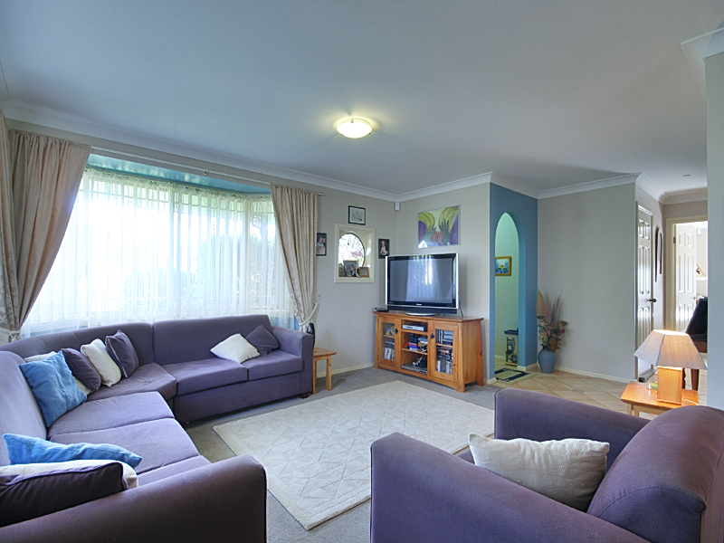 A Summer Oasis Awaits You ! Picture 3