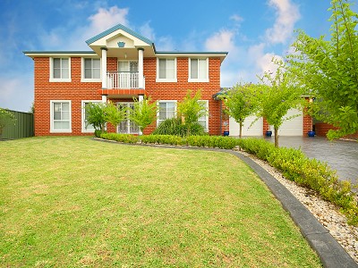 Grand Proportions In Blue Hills Picture