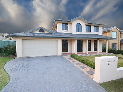 ROOM FOR A POOL Picture