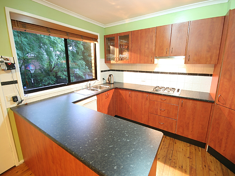 Highly Sought After Location - Great Yard For Kids Picture 2