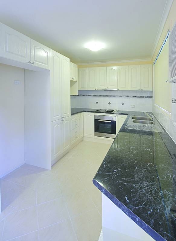 Brand new interior Picture 3