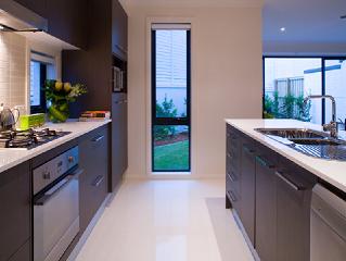Brand New Luxury Town Home Picture 3
