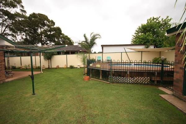 Bargain on a 663sqm block! Picture 3