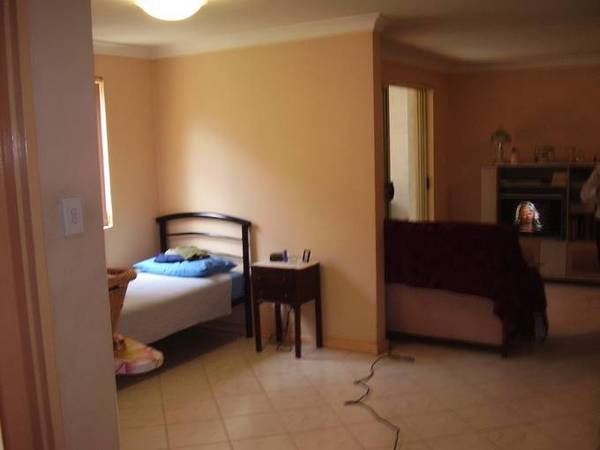 OPPOSITE BANKSTOWN CENTRO Picture