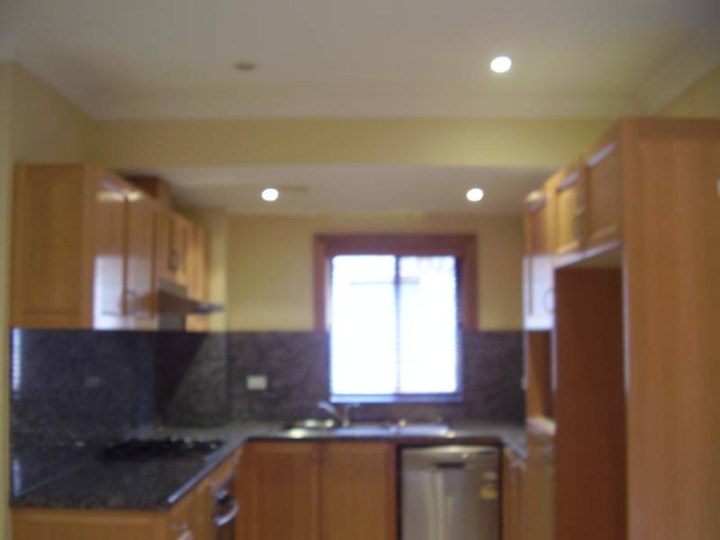 GREAT OPPORTUNITY FOR THE FIRST HOME BUYER Picture 2