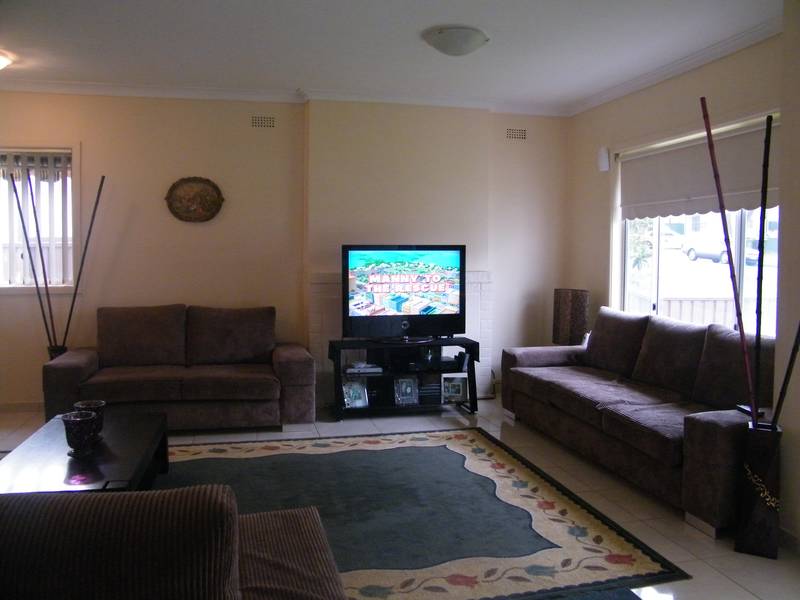 IDEAL FAMILY OPPORTUNITY Picture 2