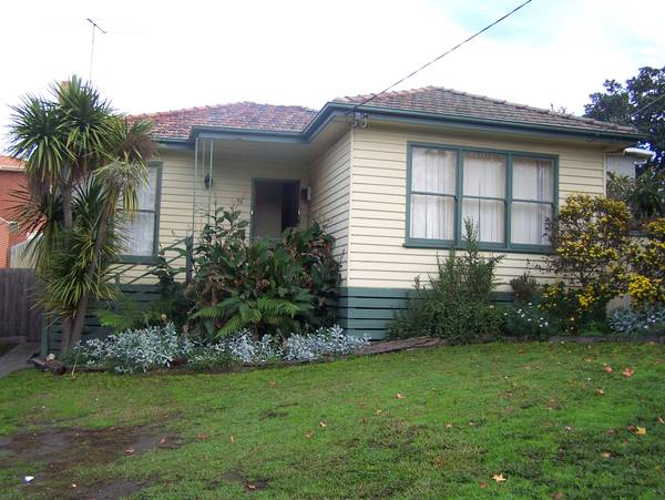 Weatherboard Home Picture 1