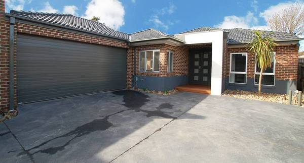 Step Inside & Be Surprised! Picture 1