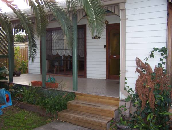 Large Family Home Picture 1