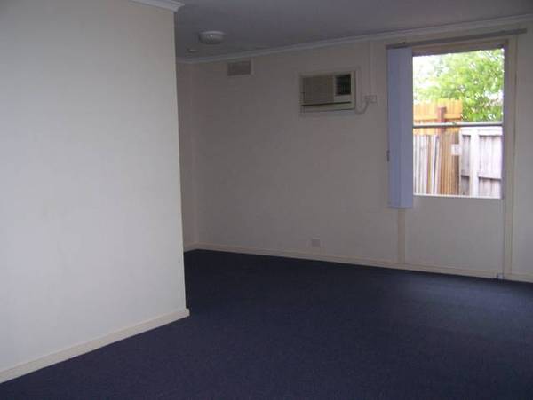 Sparkling 3 Bedroom Home Picture Sparkling 3 Bedroom Home Picture