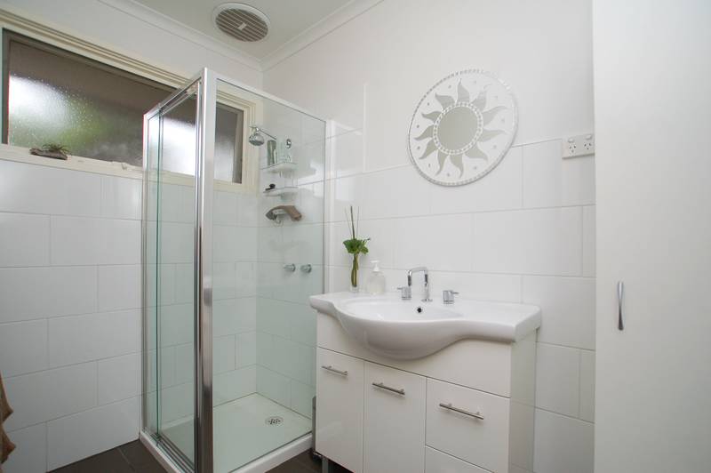 A Little Gem Picture 3