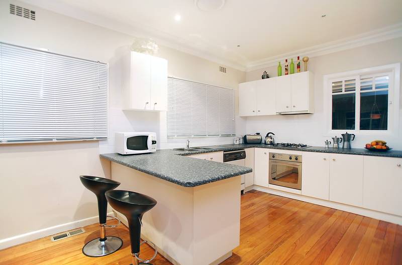 The Family Entertainer Picture 3