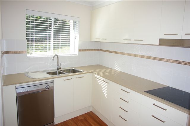 Parkview Court Picture 2