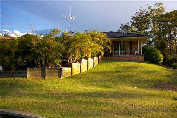 *OUTSTANDING PROPERTY * Picture 2