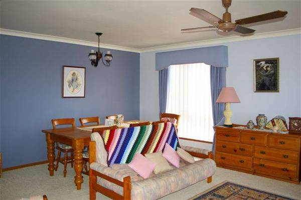 ITS THE TIME TO BUY Picture 3