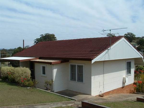 CLOSE TO TOWN Picture