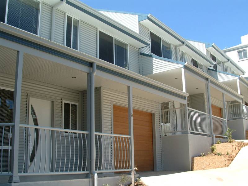 Three Bedroom Townhouse Picture